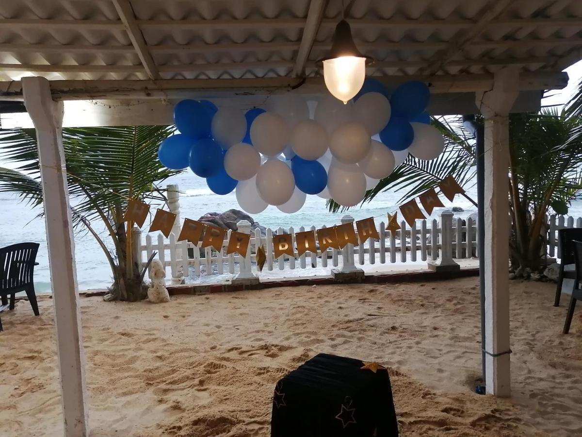 Happy Beach Villa Resort Unawatuna Esterno foto